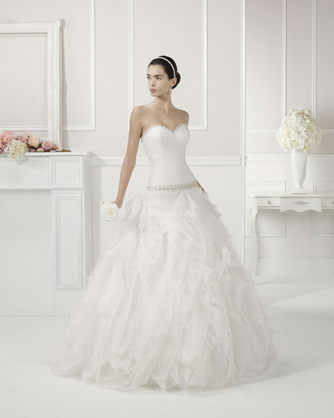 FLANDES Vestido de Alma Novia 2016