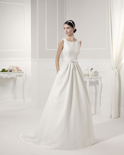 FORTUNATA Vestido de Alma Novia 2016