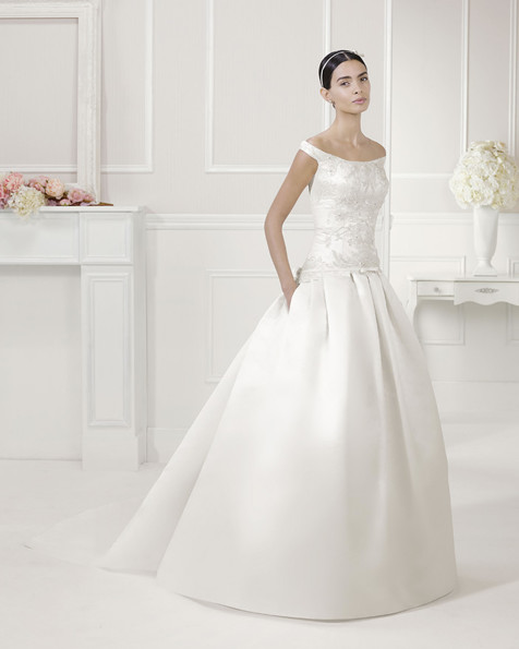 FLYN Vestido de Alma Novia 2016